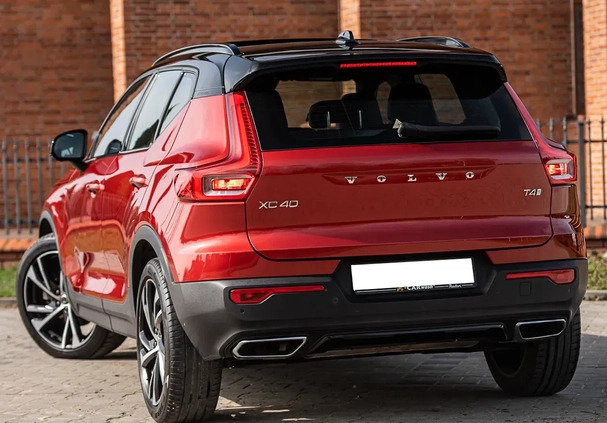 Volvo XC 40 cena 114600 przebieg: 150000, rok produkcji 2018 z Piotrków Trybunalski małe 631